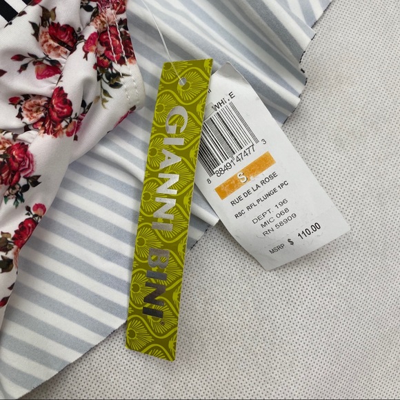 NWT Gianni Bini | One Piece Flora Swimsuit - Picture 4 of 6